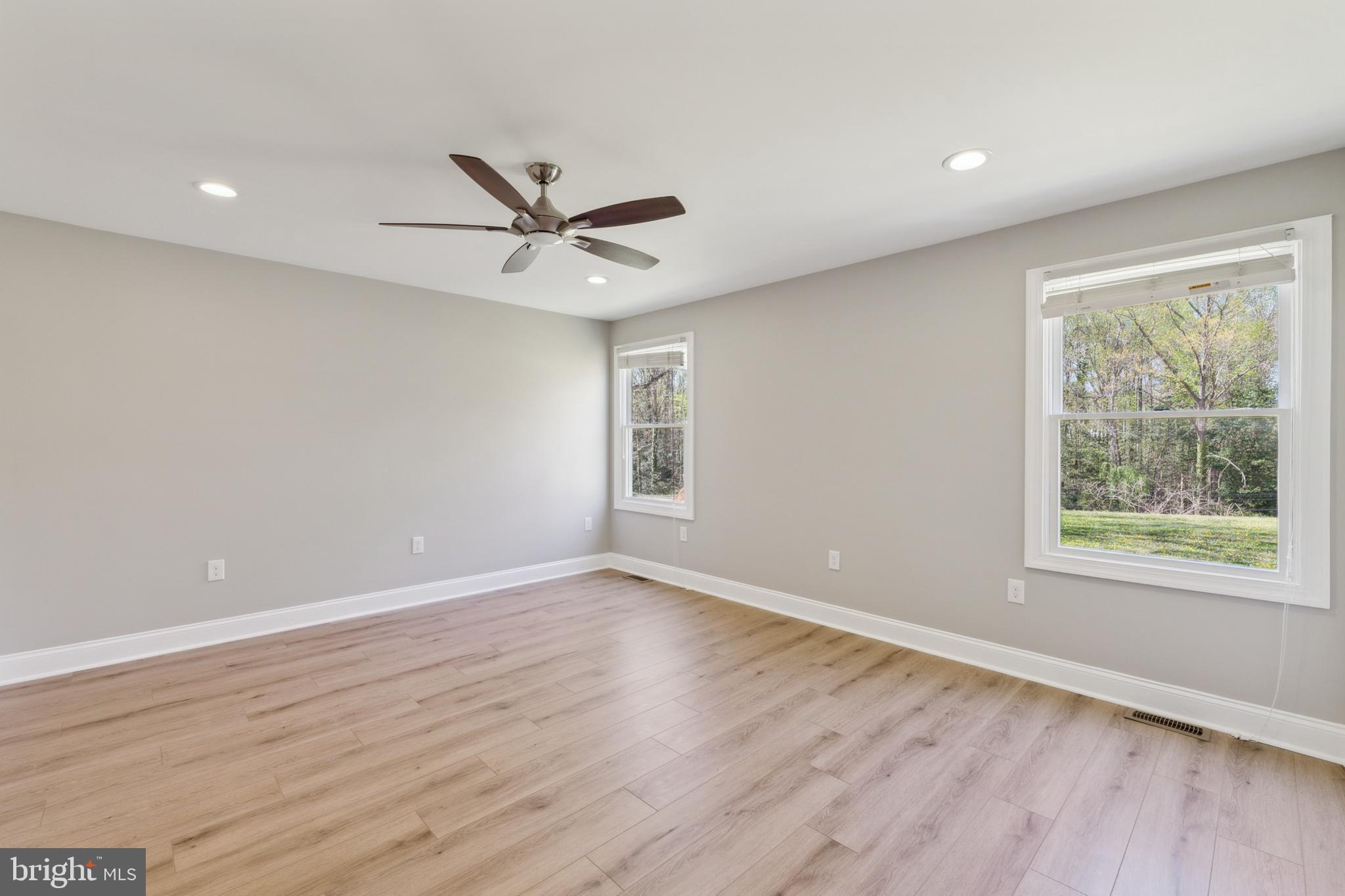 BOWLING GREEN PARK - Residential