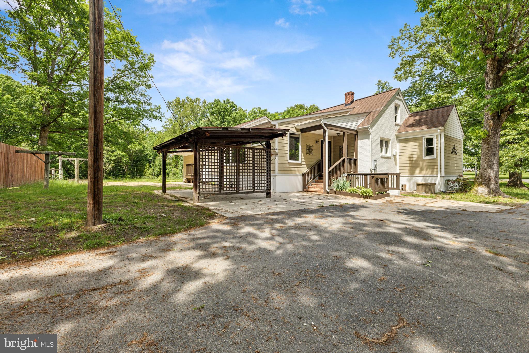BOWLING GREEN PARK - Residential