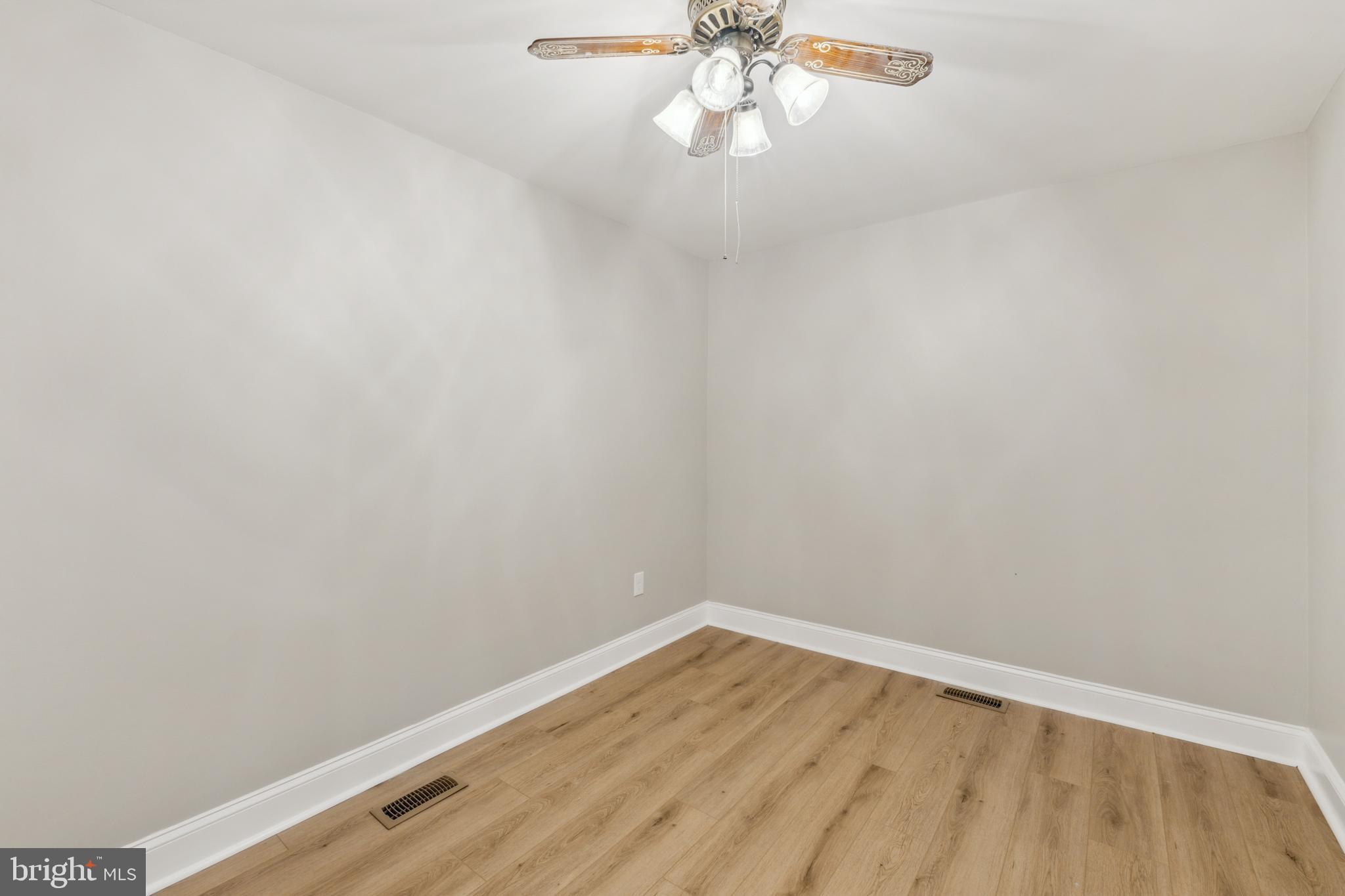 BOWLING GREEN PARK - Residential