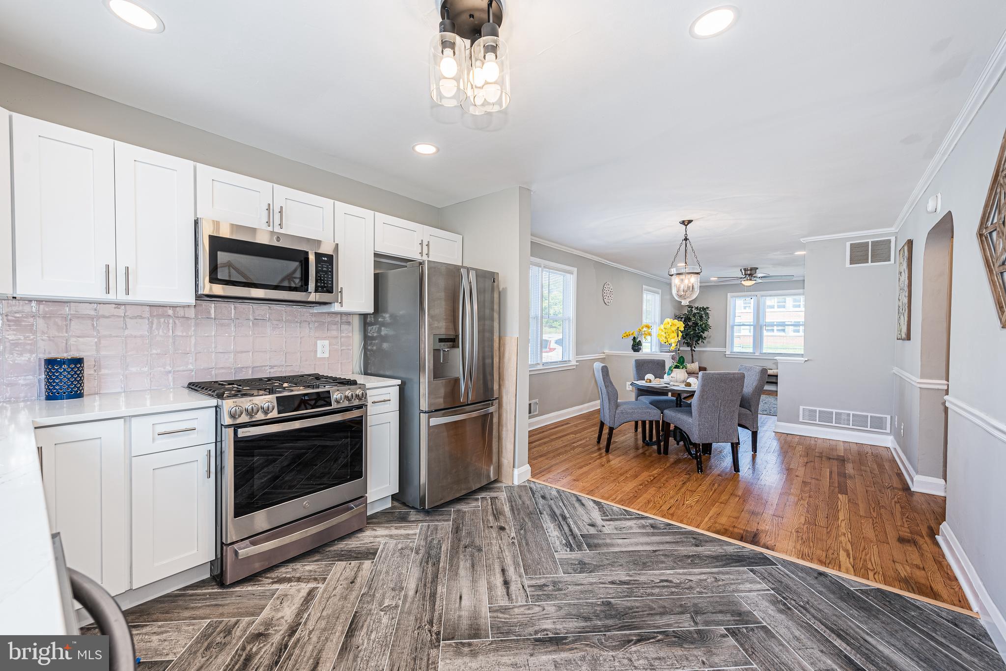 GARDENVILLE - Residential