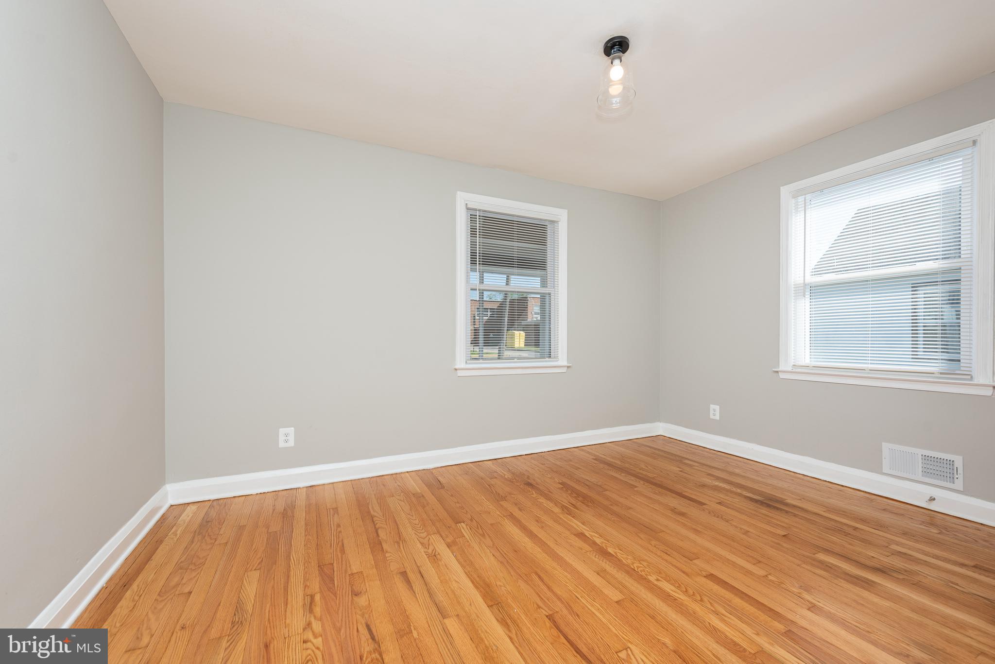 GARDENVILLE - Residential