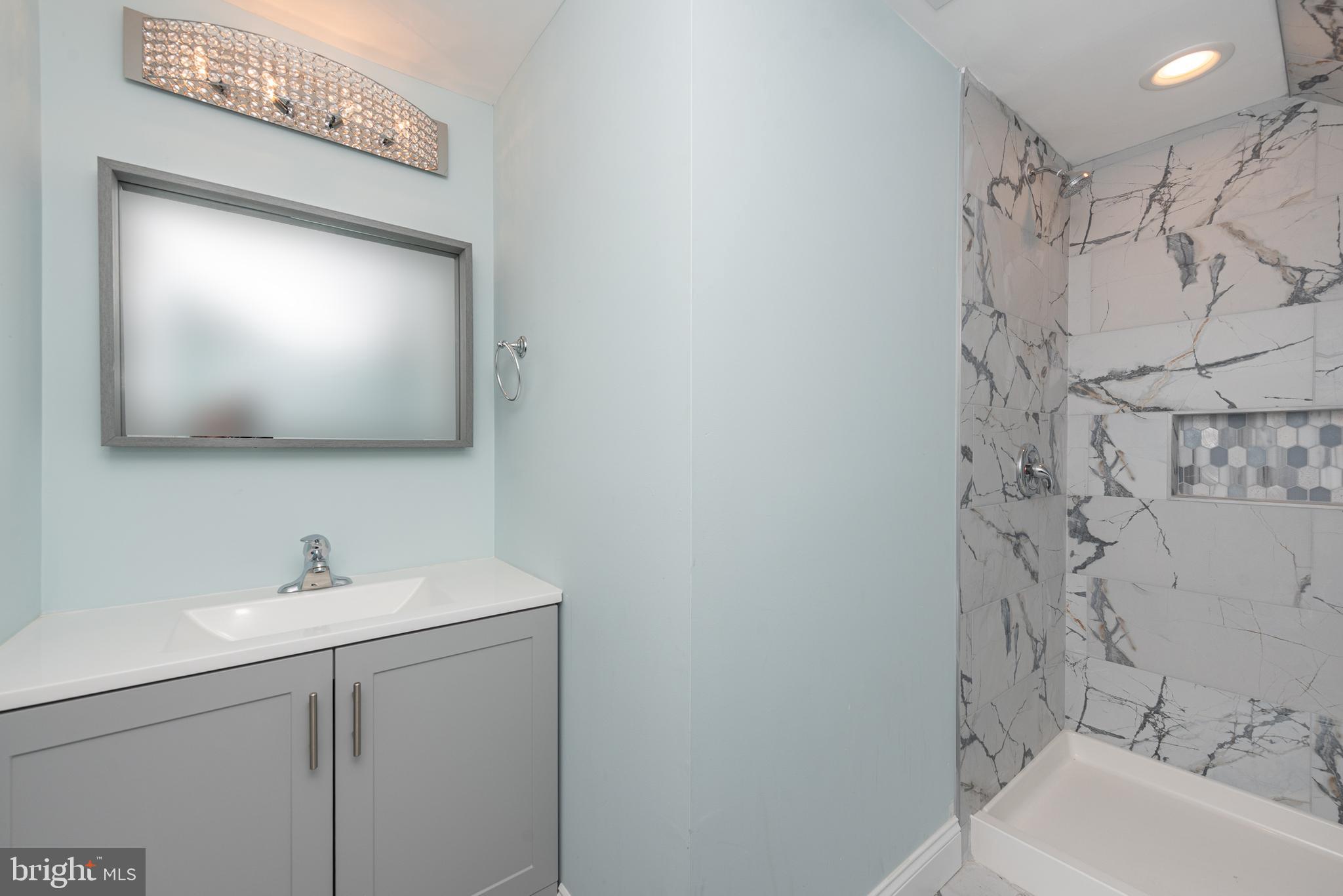 GARDENVILLE - Residential