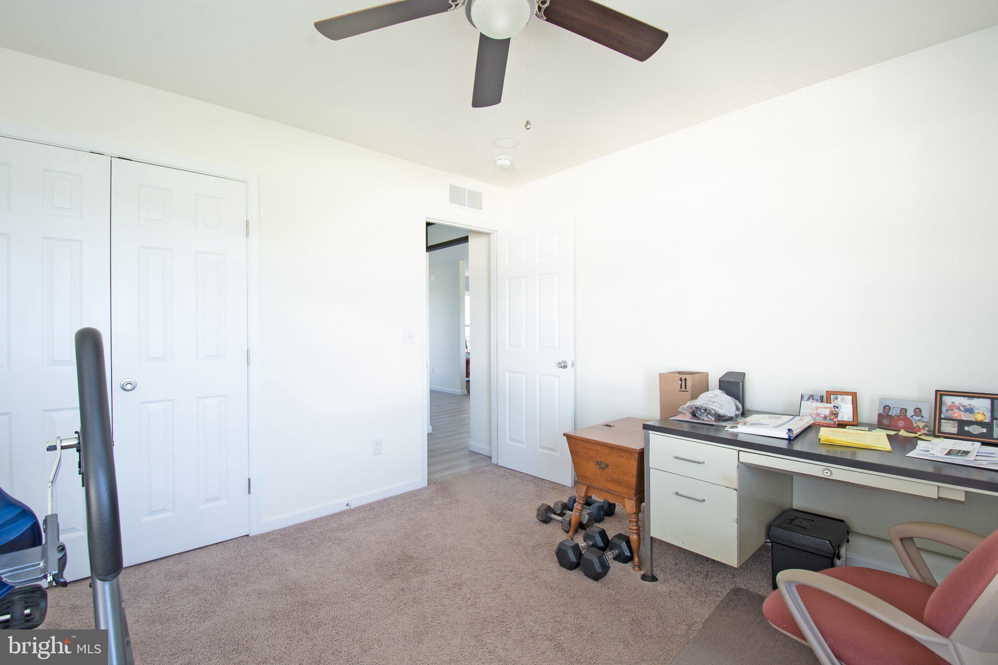 VILLAGE OF JEFFERSON CROSSROAD - Residential