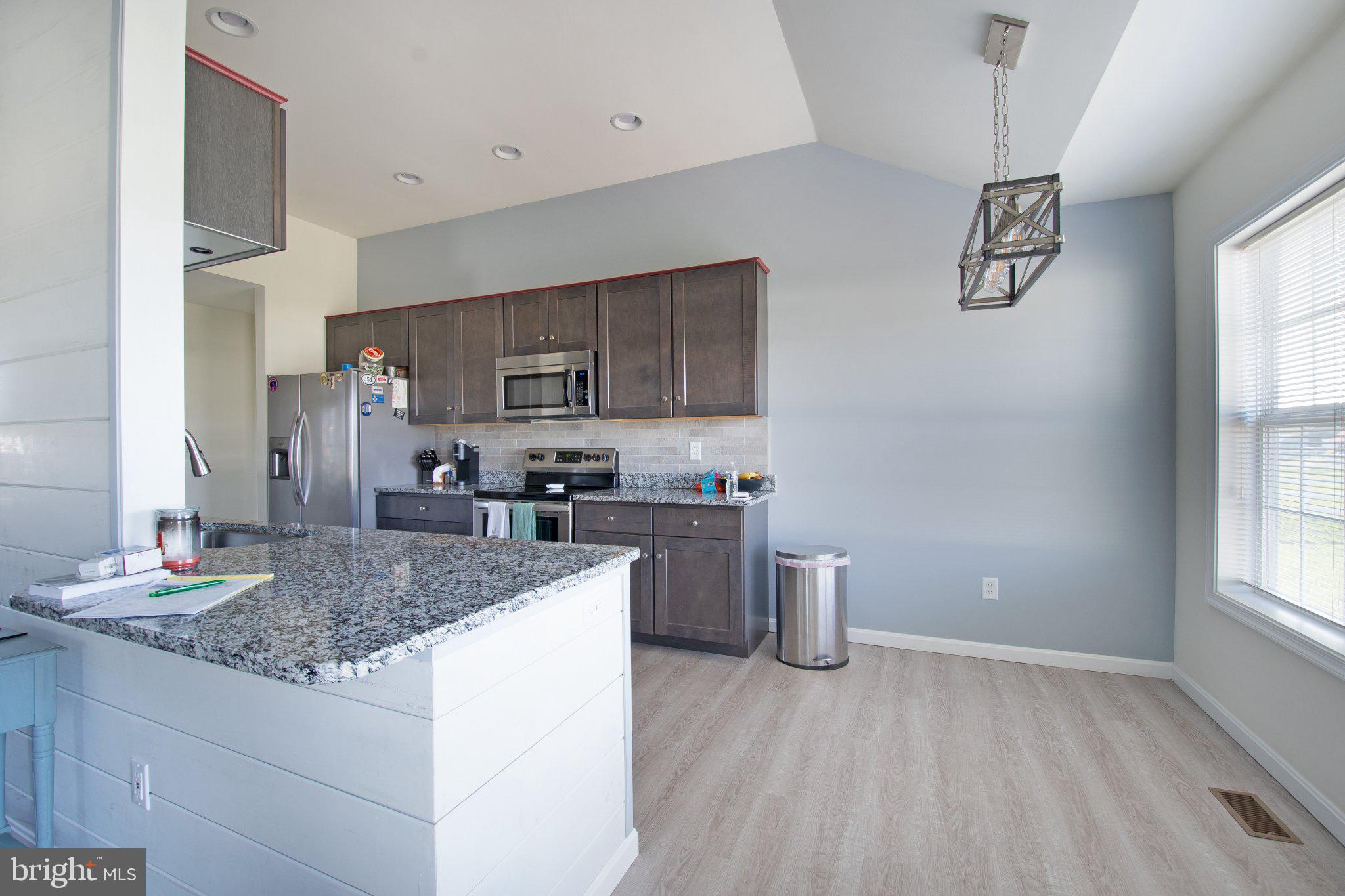 VILLAGE OF JEFFERSON CROSSROAD - Residential