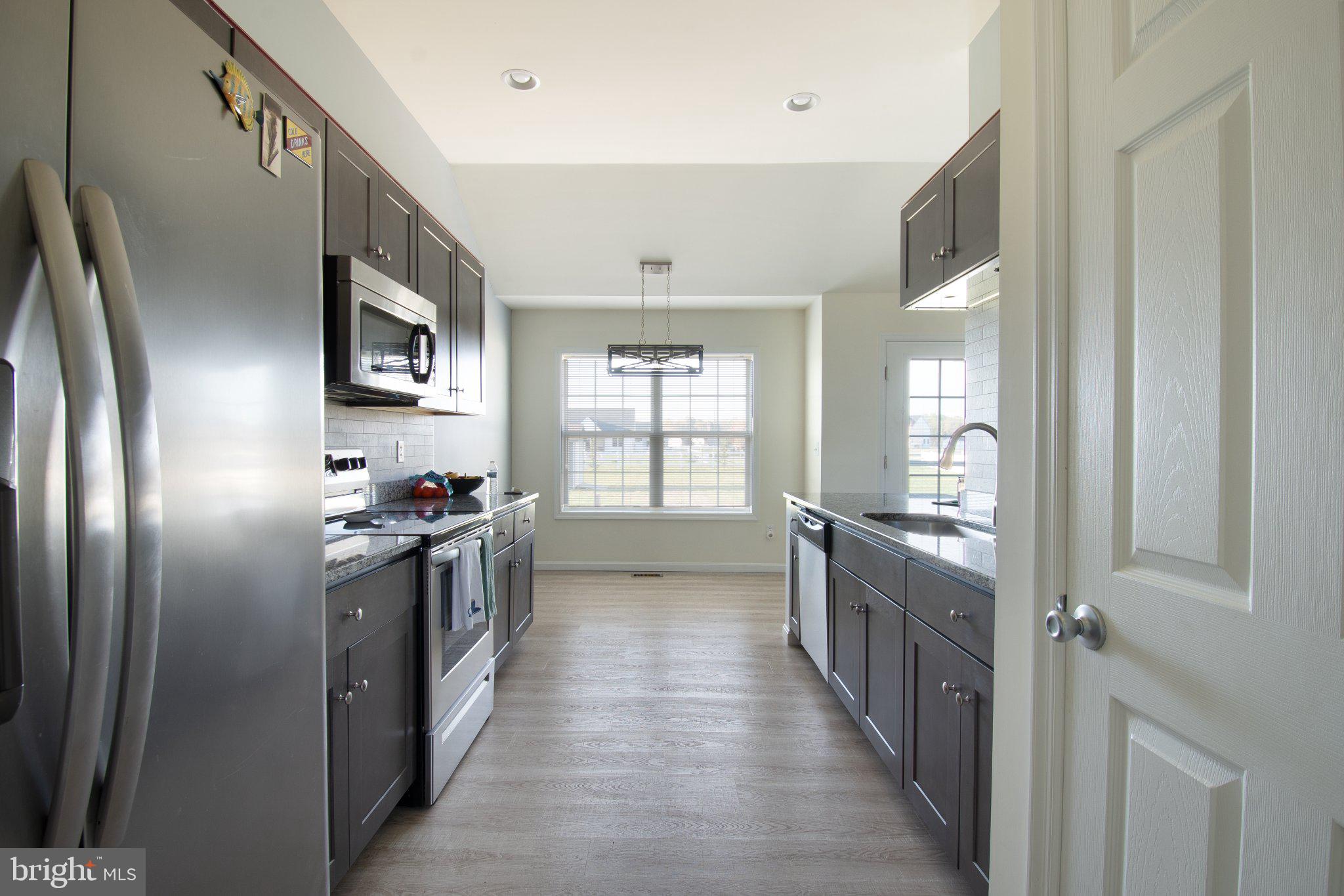 VILLAGE OF JEFFERSON CROSSROAD - Residential