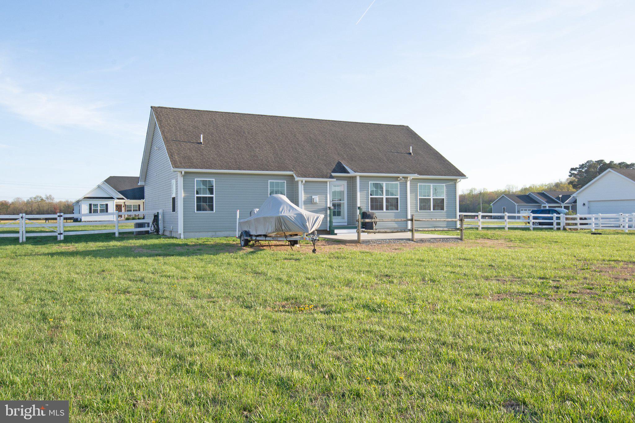 VILLAGE OF JEFFERSON CROSSROAD - Residential