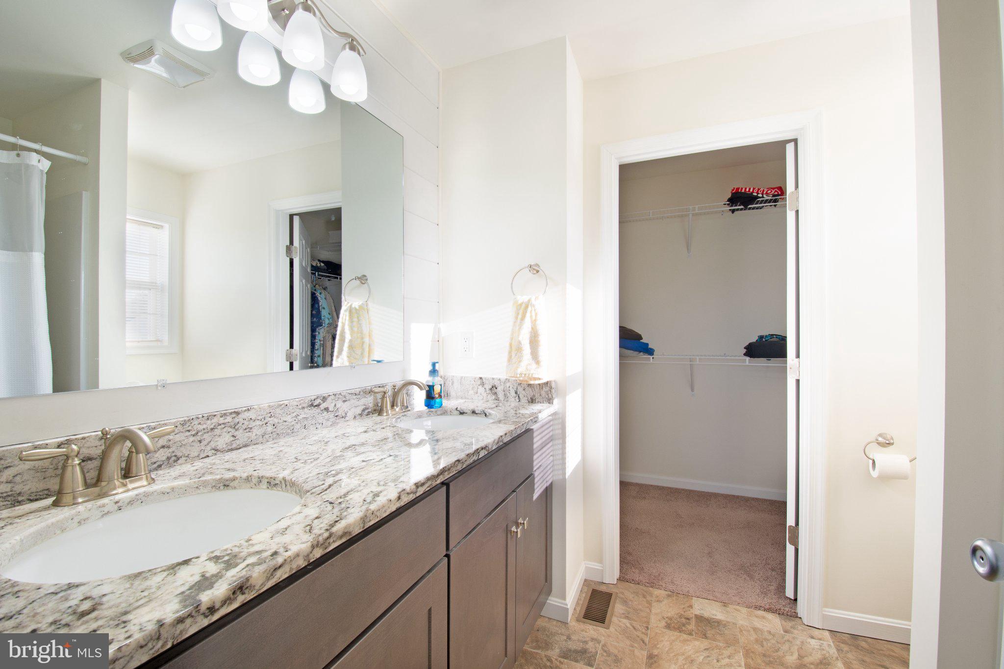 VILLAGE OF JEFFERSON CROSSROAD - Residential