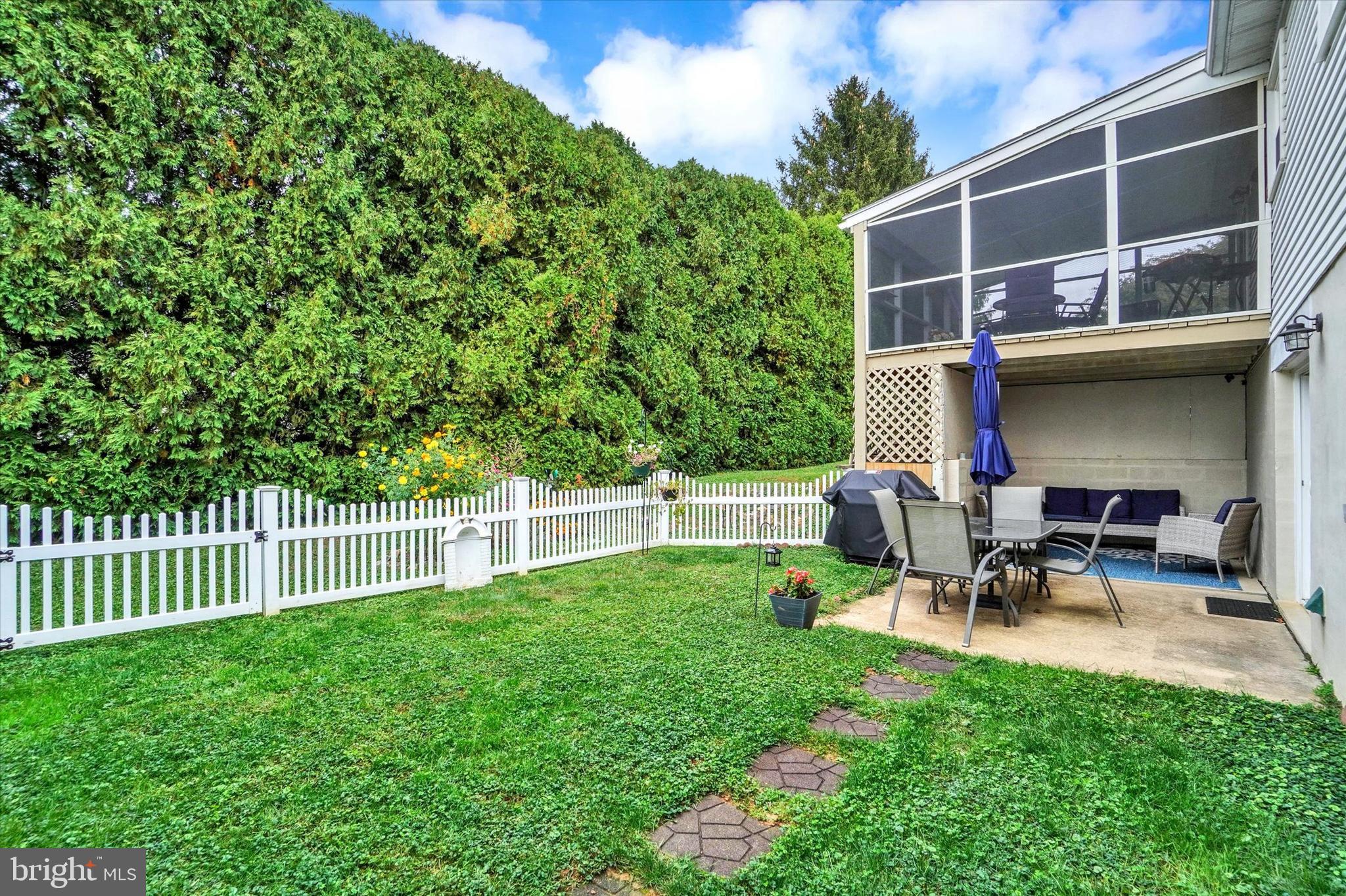 FREEDOM HILLS - Residential