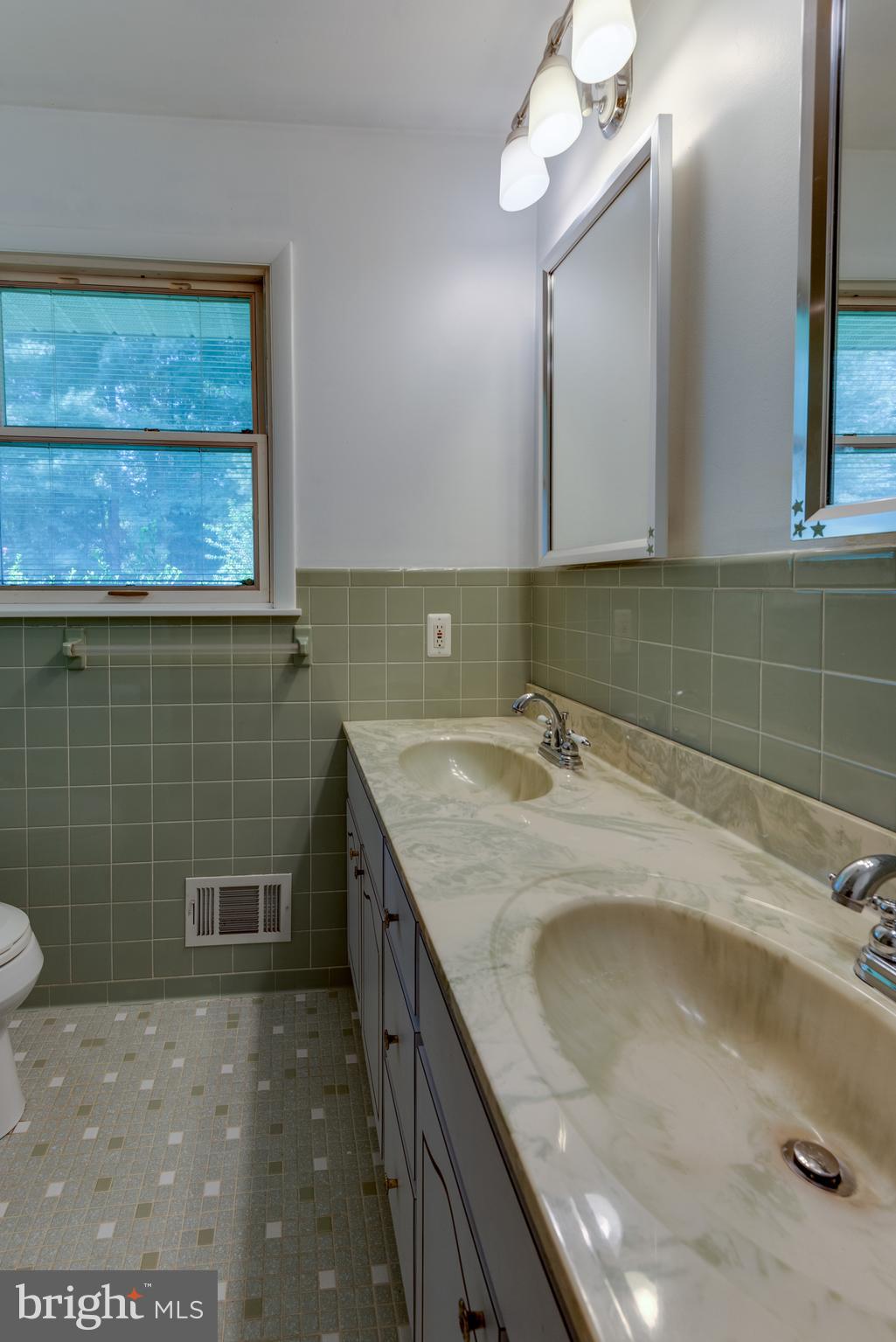 BRYAN MEADOWS - Residential