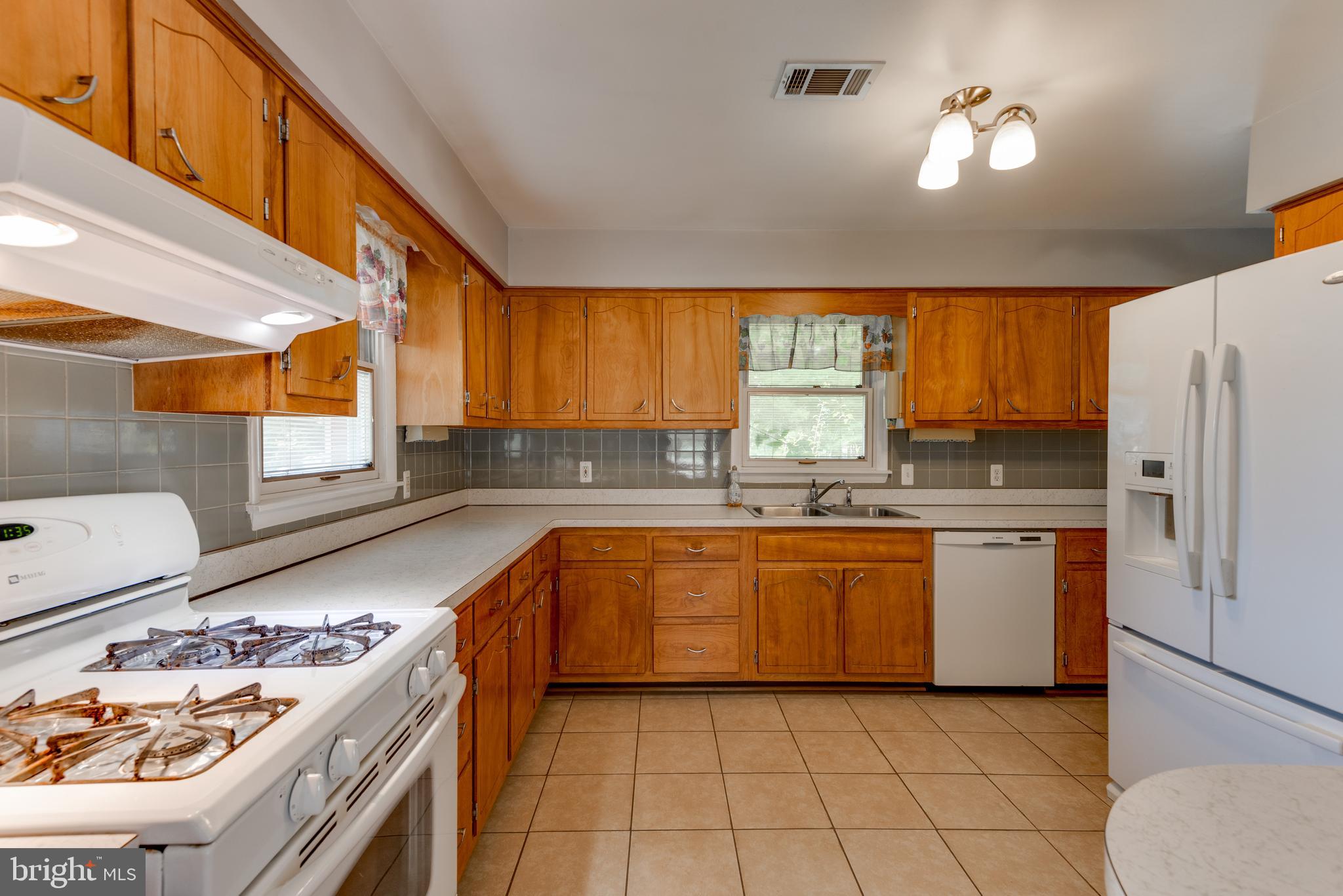 BRYAN MEADOWS - Residential