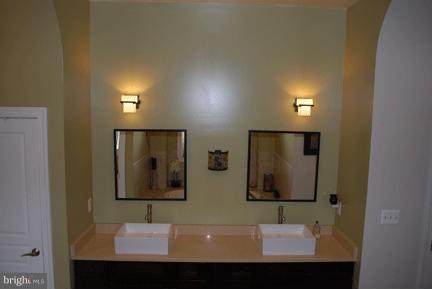 SHAWNEE BROOKE - Residential