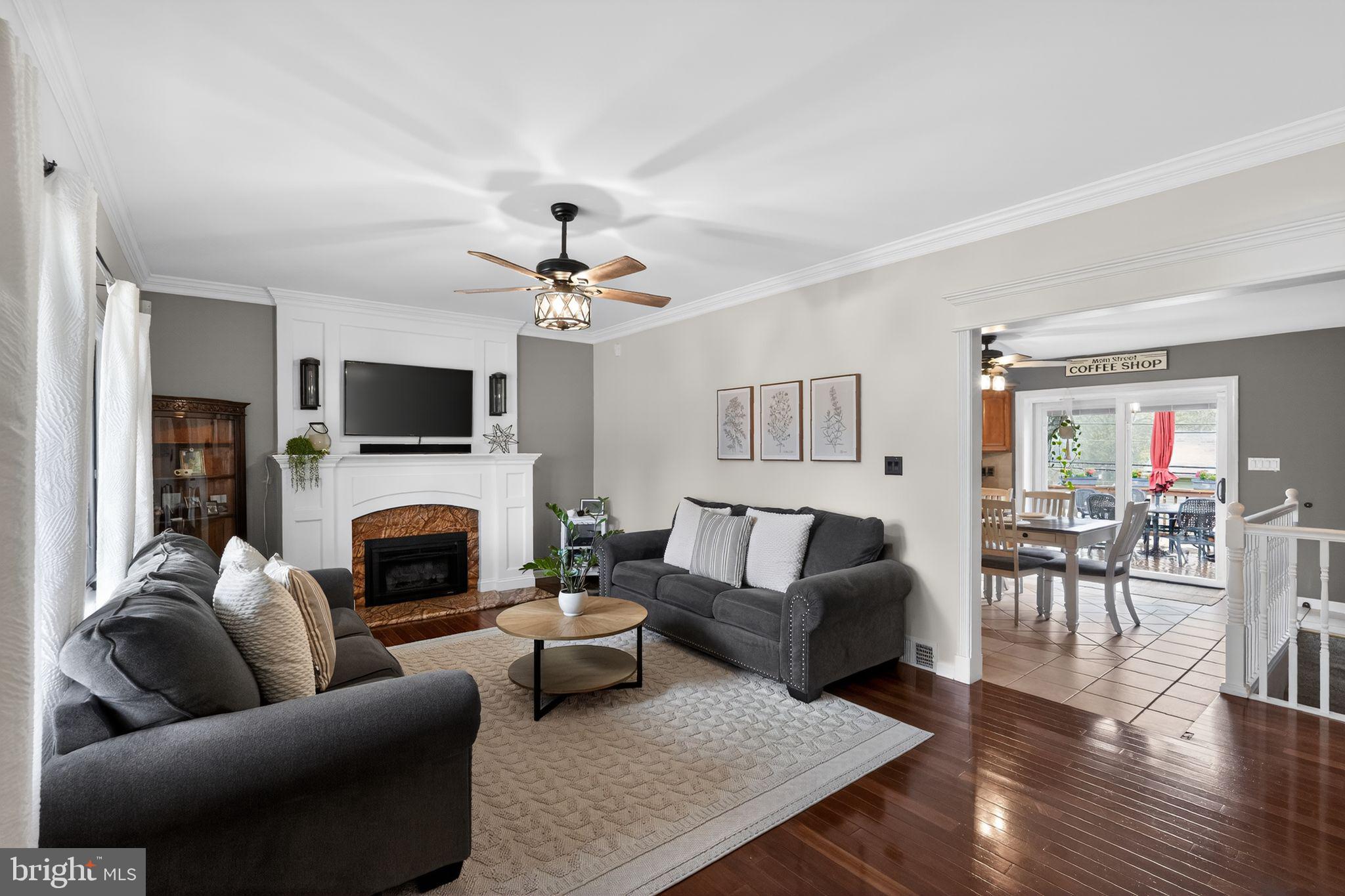 FEASTERVILLE HGTS - Residential