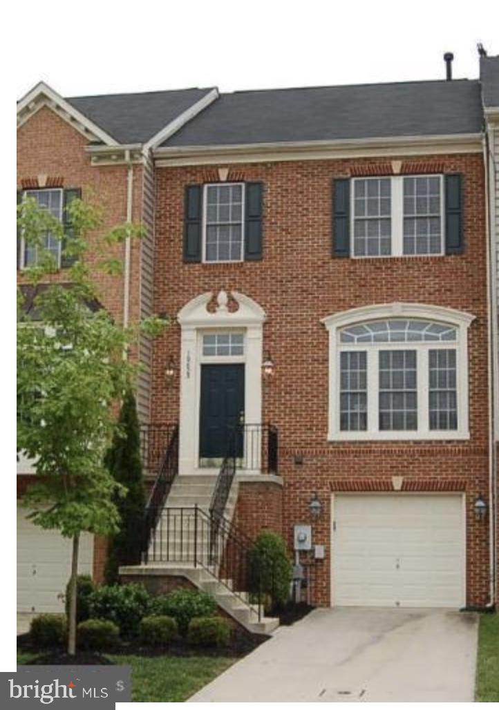 WAVERLY WOODS - Residential Lease