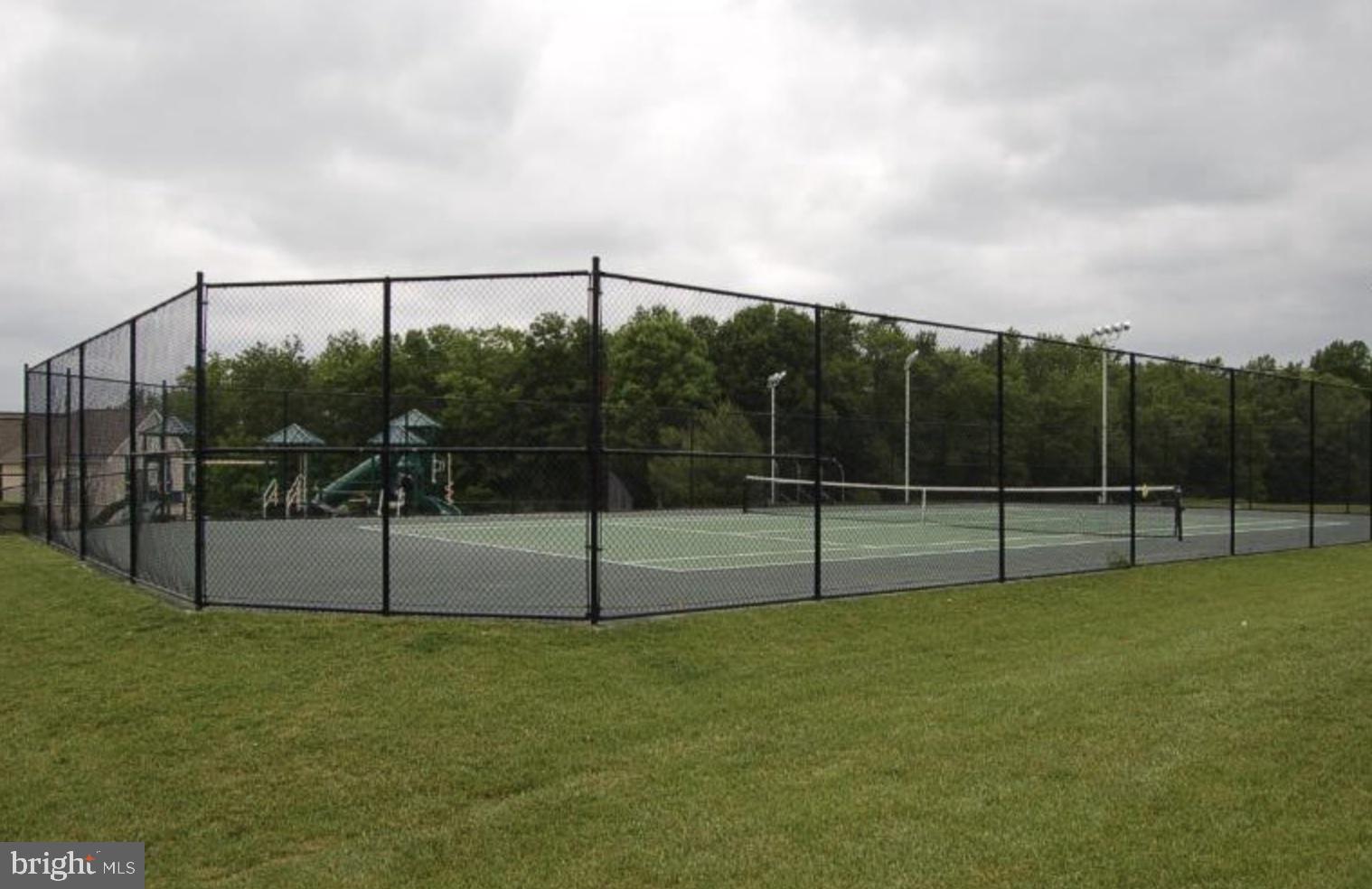 WAVERLY WOODS - Residential Lease