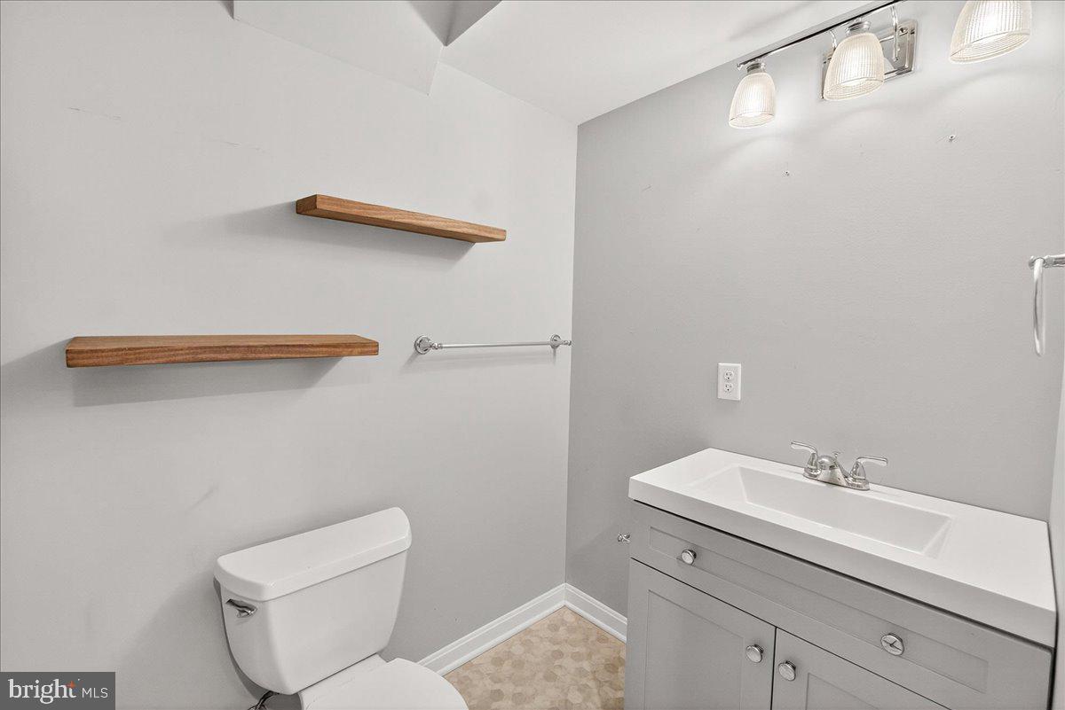 EMERALD FARM - Residential