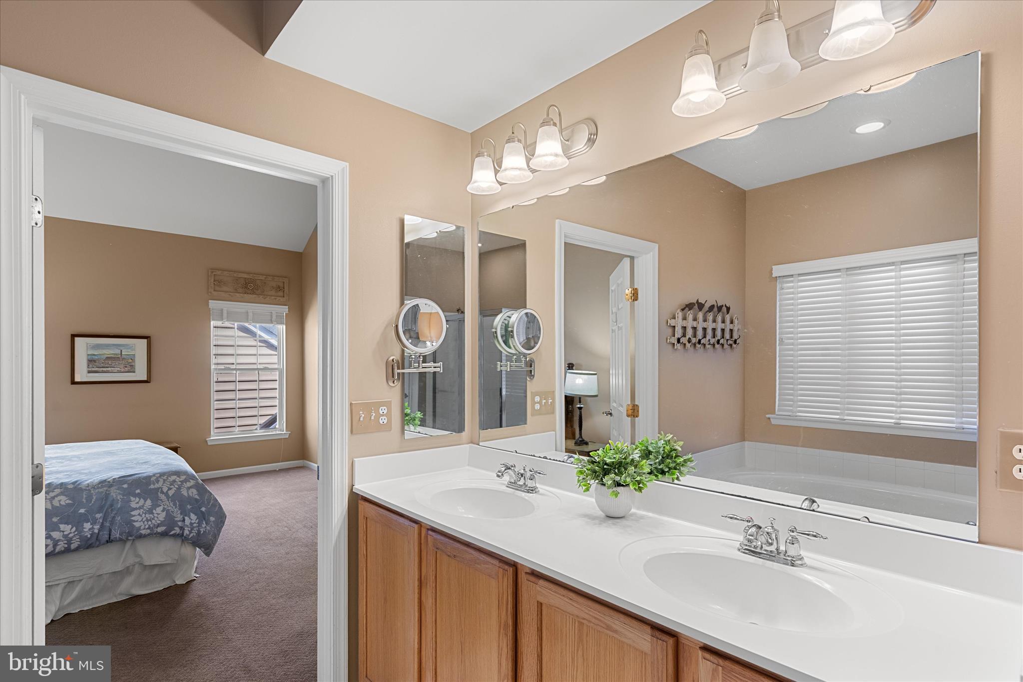 CANNERY VILLAGE - Residential