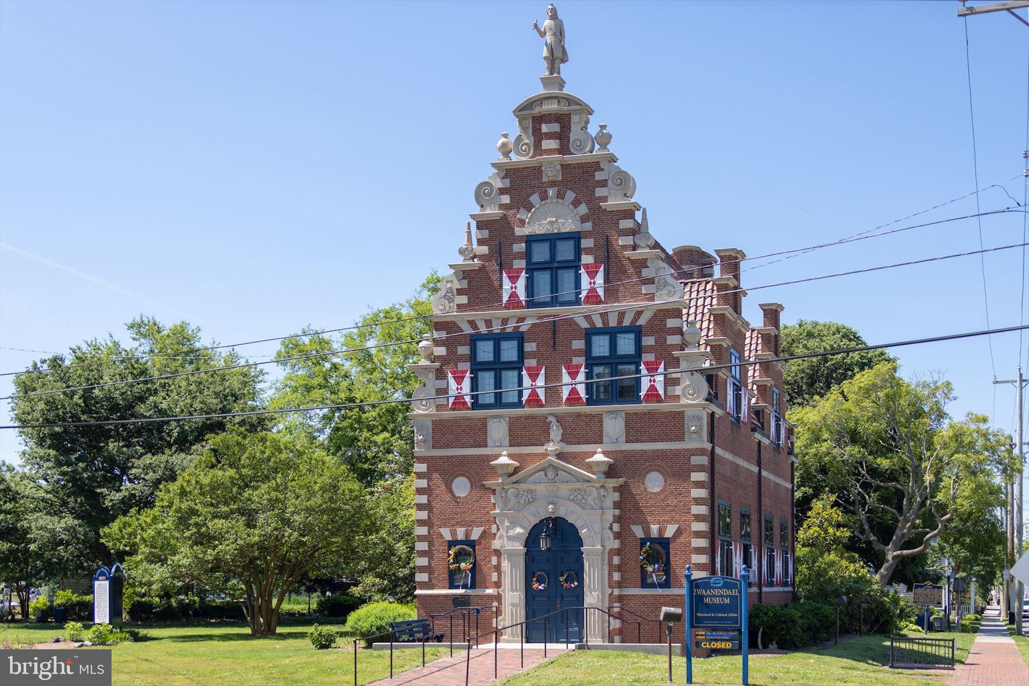 CANNERY VILLAGE - Residential