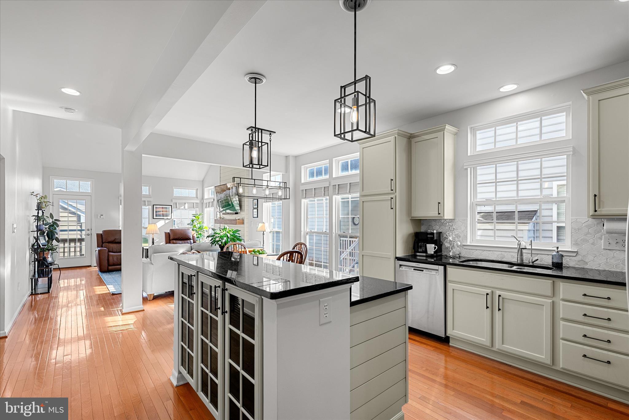 CANNERY VILLAGE - Residential