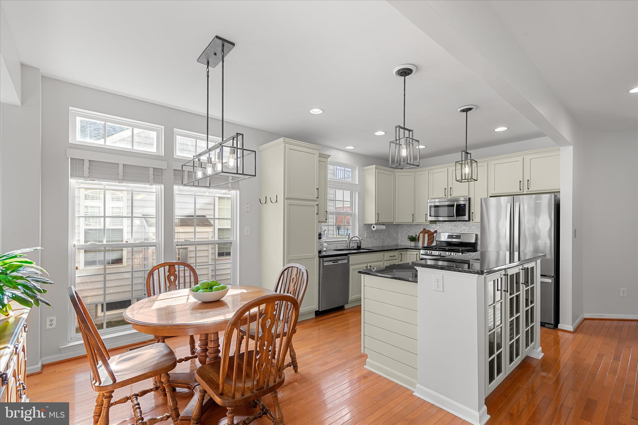 CANNERY VILLAGE - Residential