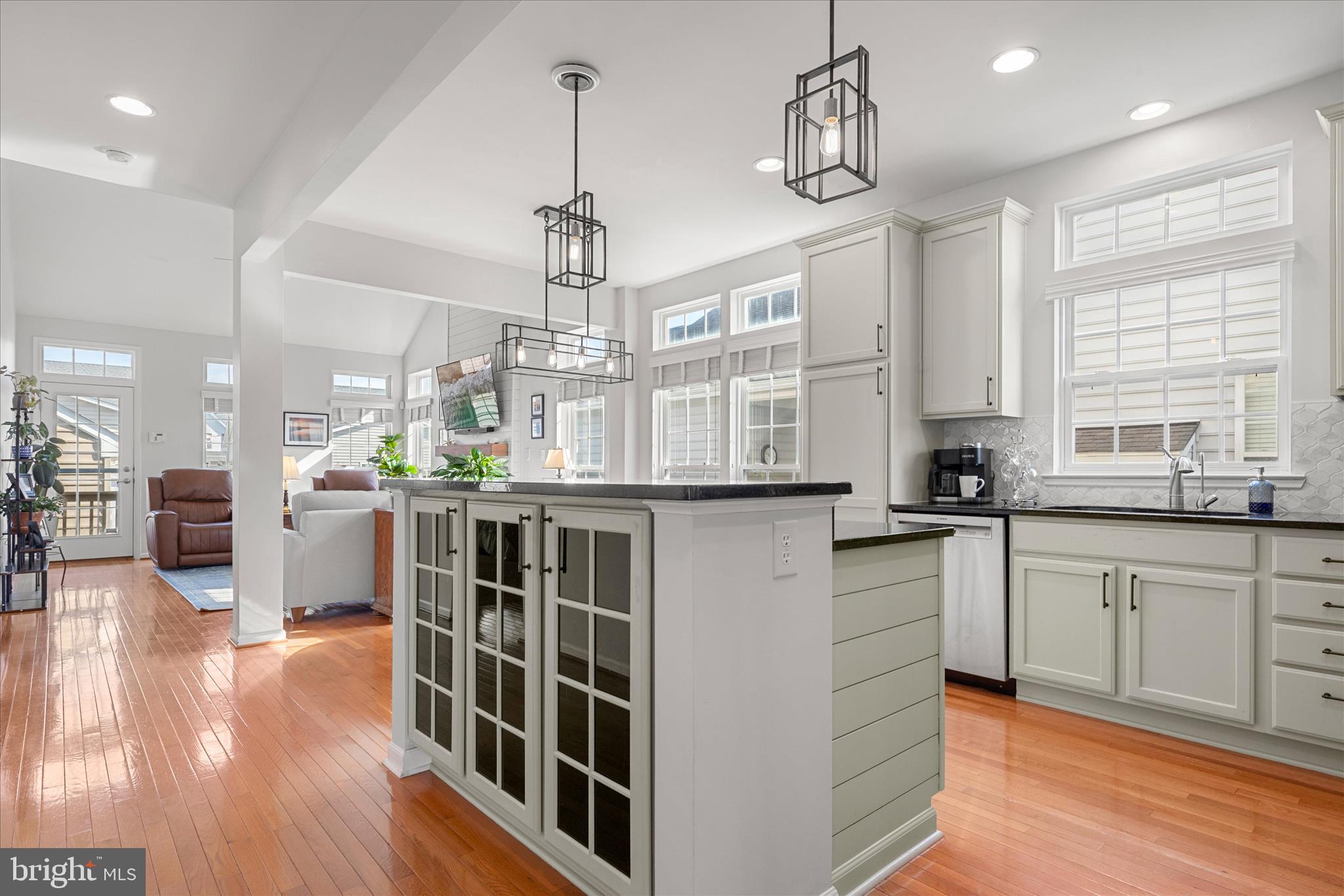 CANNERY VILLAGE - Residential