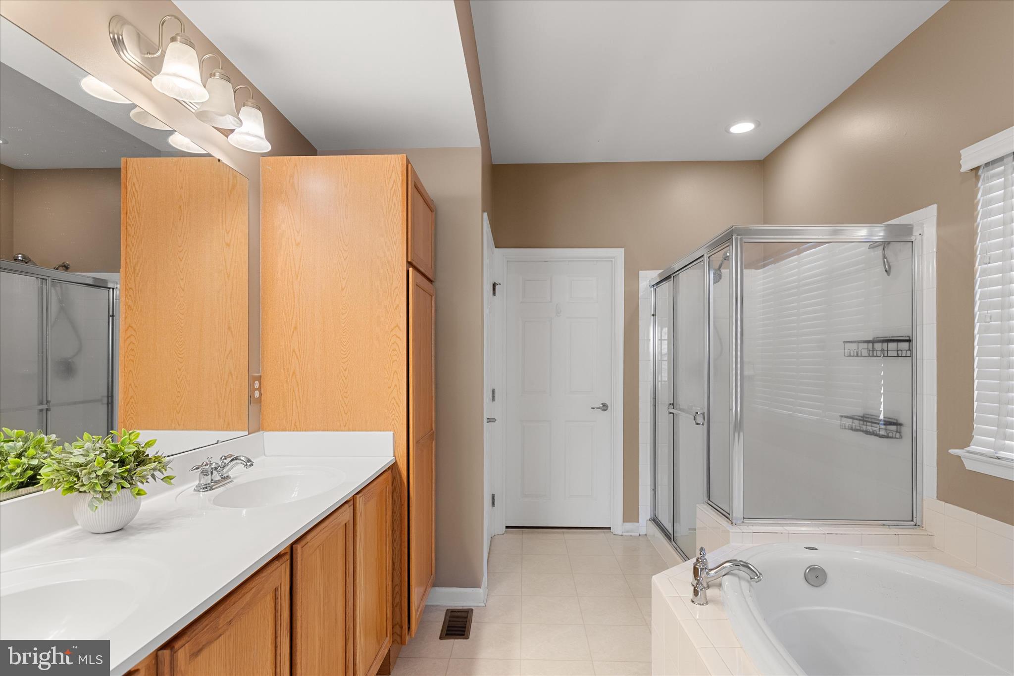 CANNERY VILLAGE - Residential