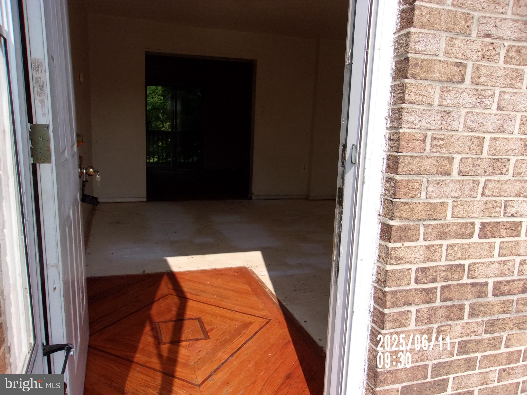 8223 COATSBRIDGE COURT
