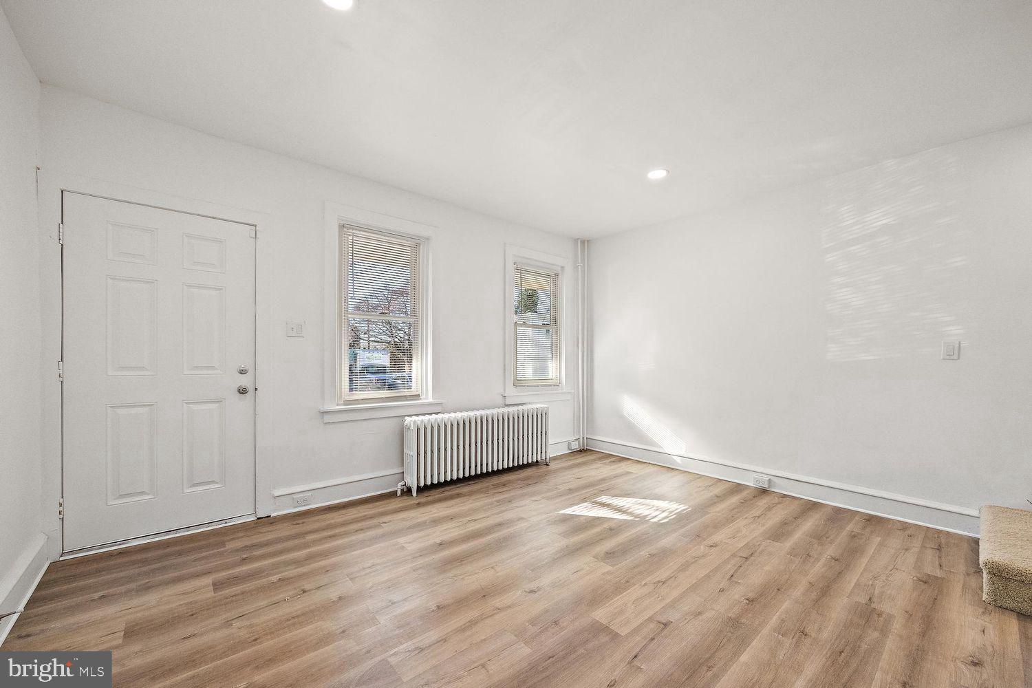 1715 8TH STREET