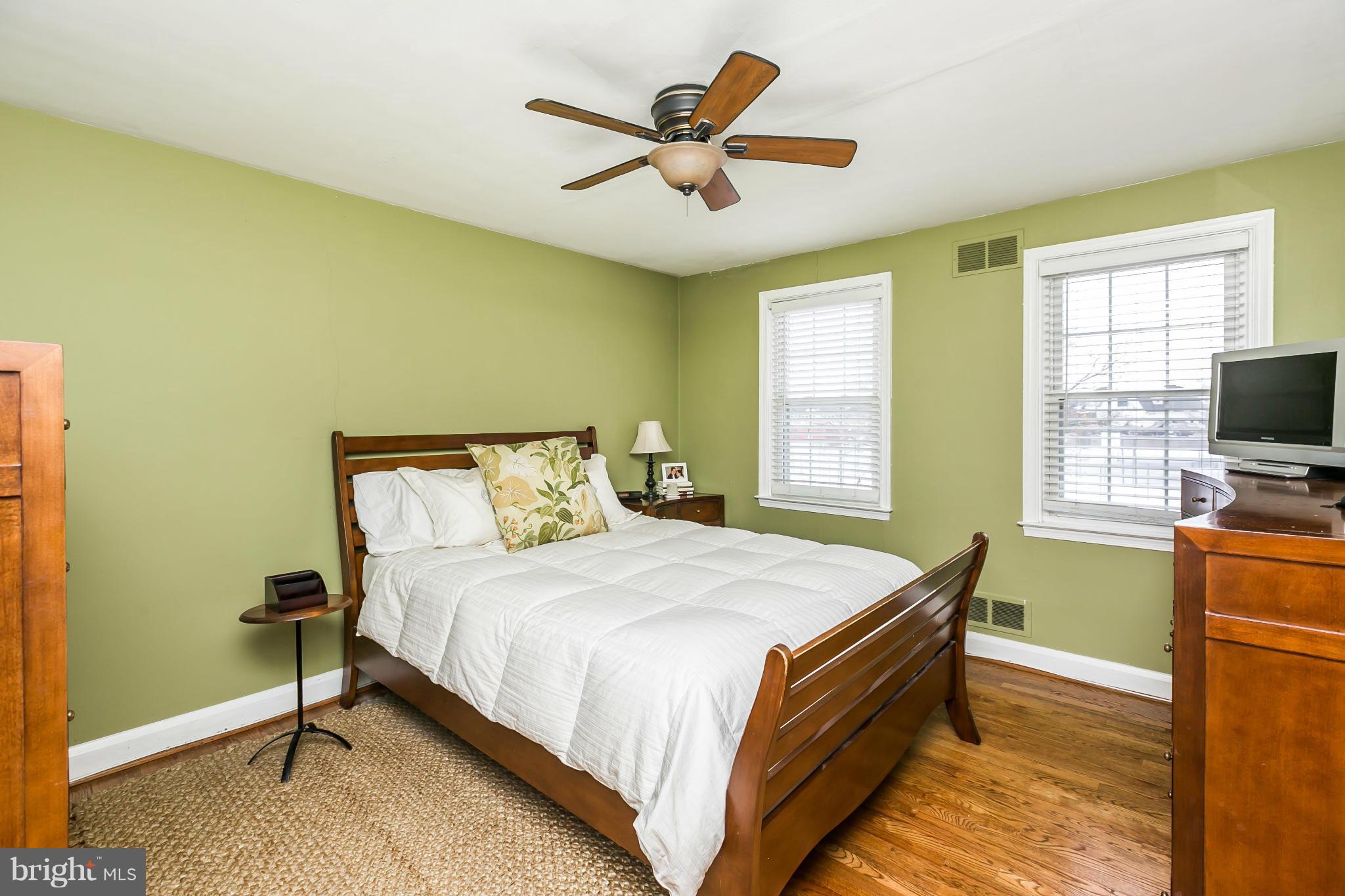 LOCH RAVEN MANOR - Residential