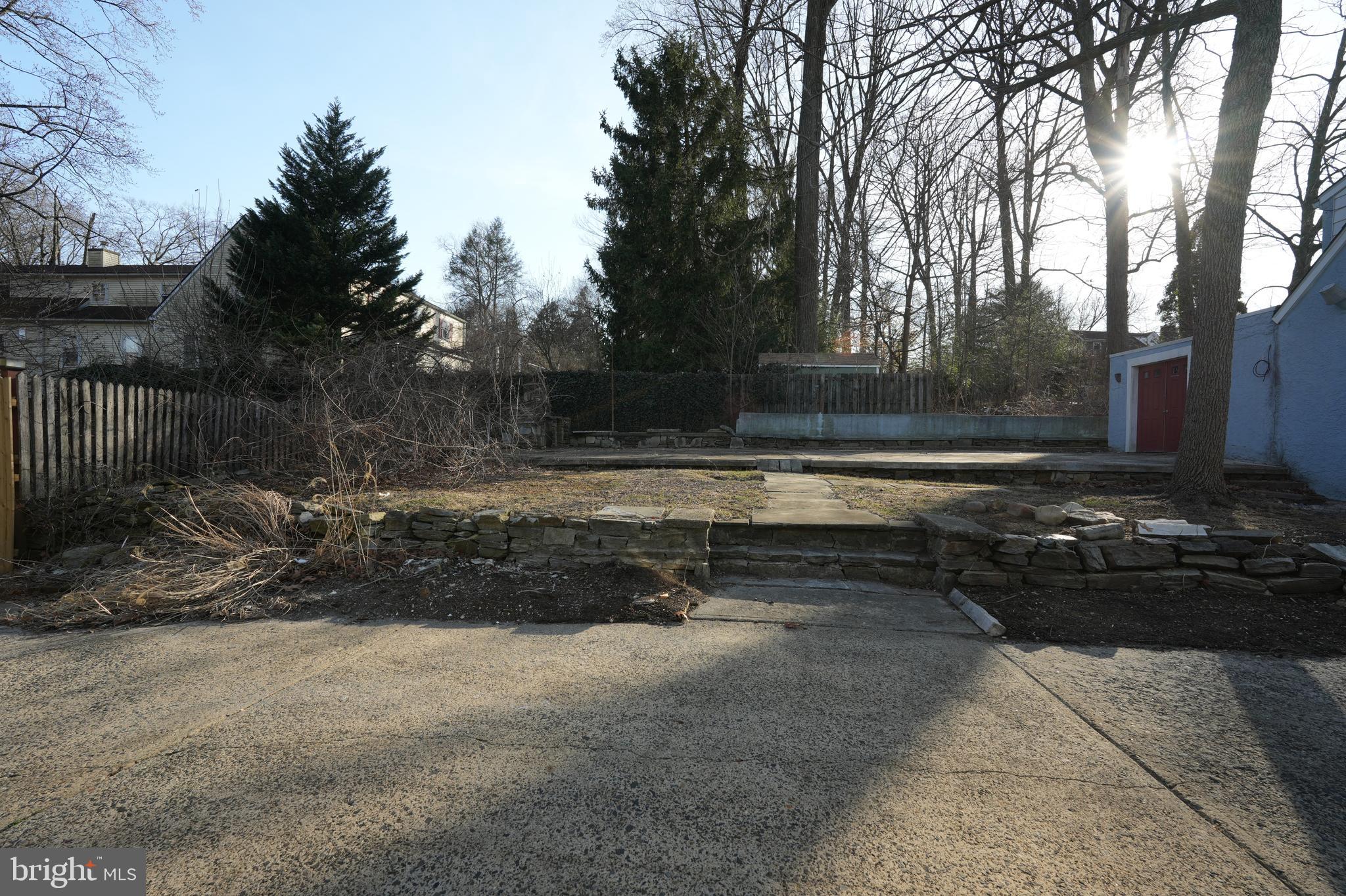 ELKINS PARK - Residential