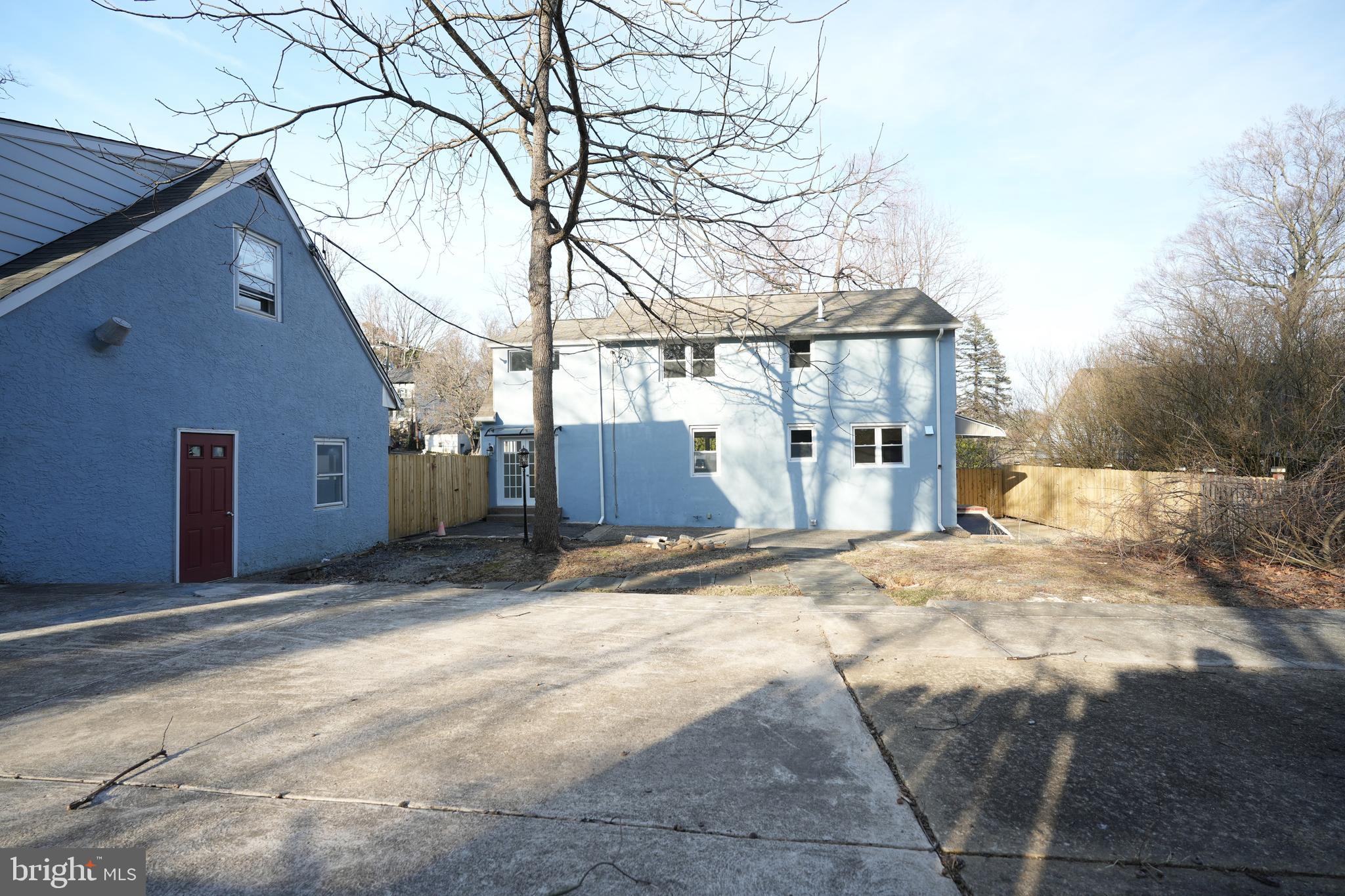 ELKINS PARK - Residential