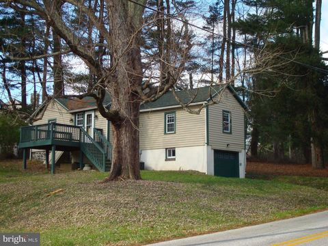 605 NORWAY ROAD CHADDS FORD PA 19317