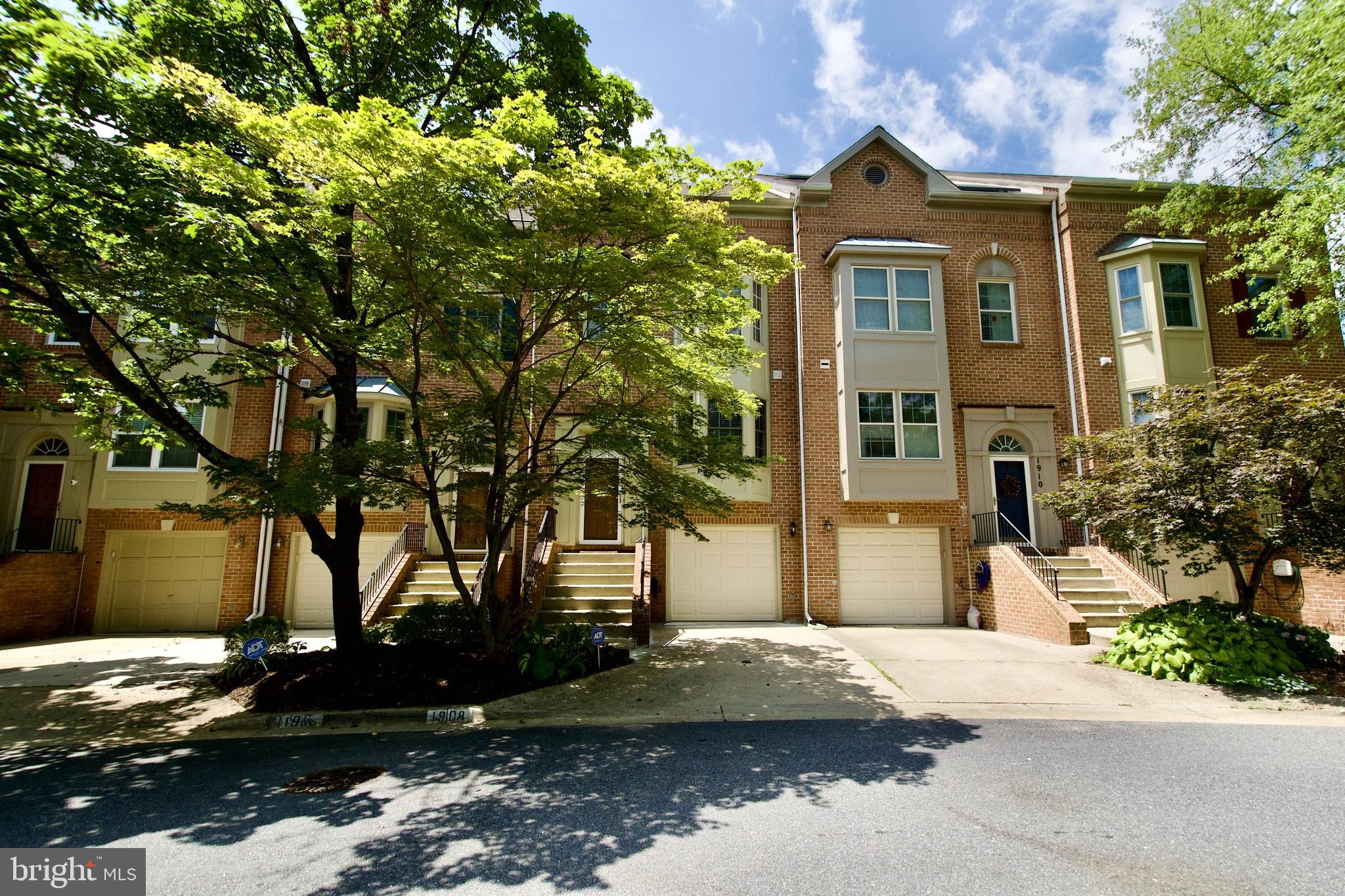 1908 WESTCHESTER DRIVE