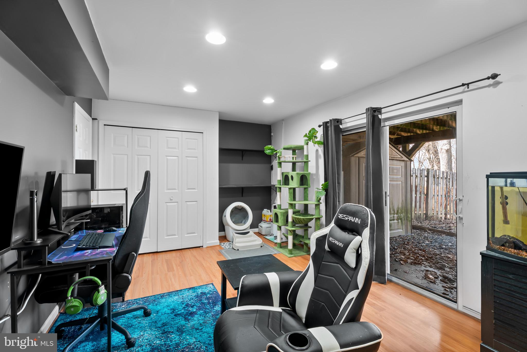 CARROLL MEADOWS - Residential