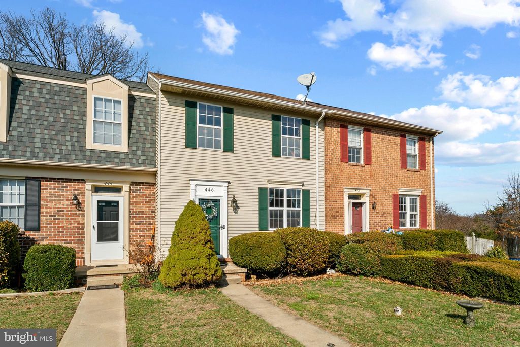 Photo of 446 Logan Drive, WESTMINSTER, MD 21157 (MLS # MDCR2033924)