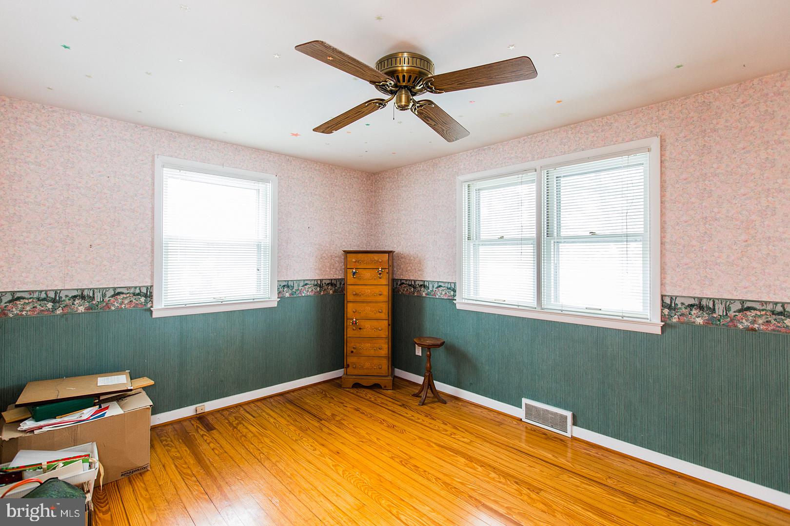 DOWNTOWN LITITZ - Residential