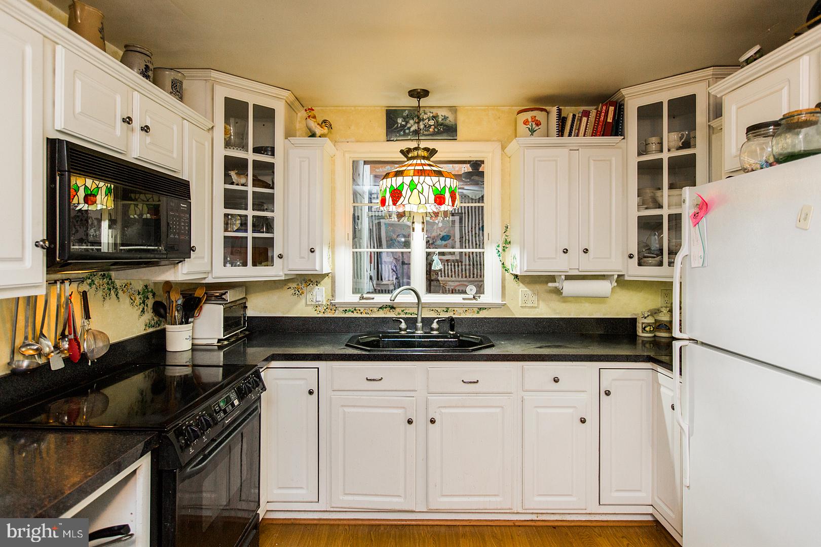 DOWNTOWN LITITZ - Residential