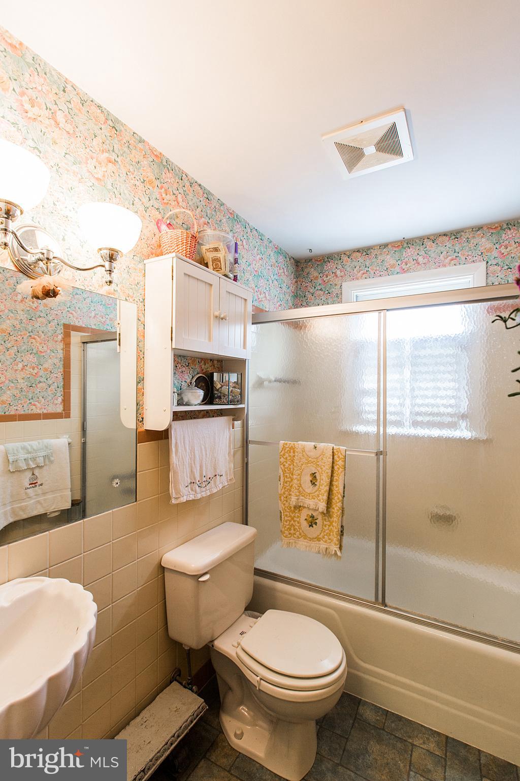 DOWNTOWN LITITZ - Residential