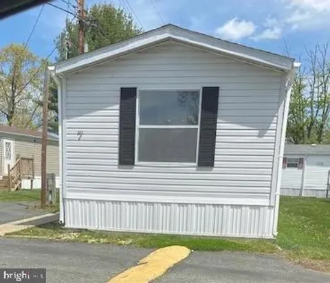 MLS: MDHR2042240