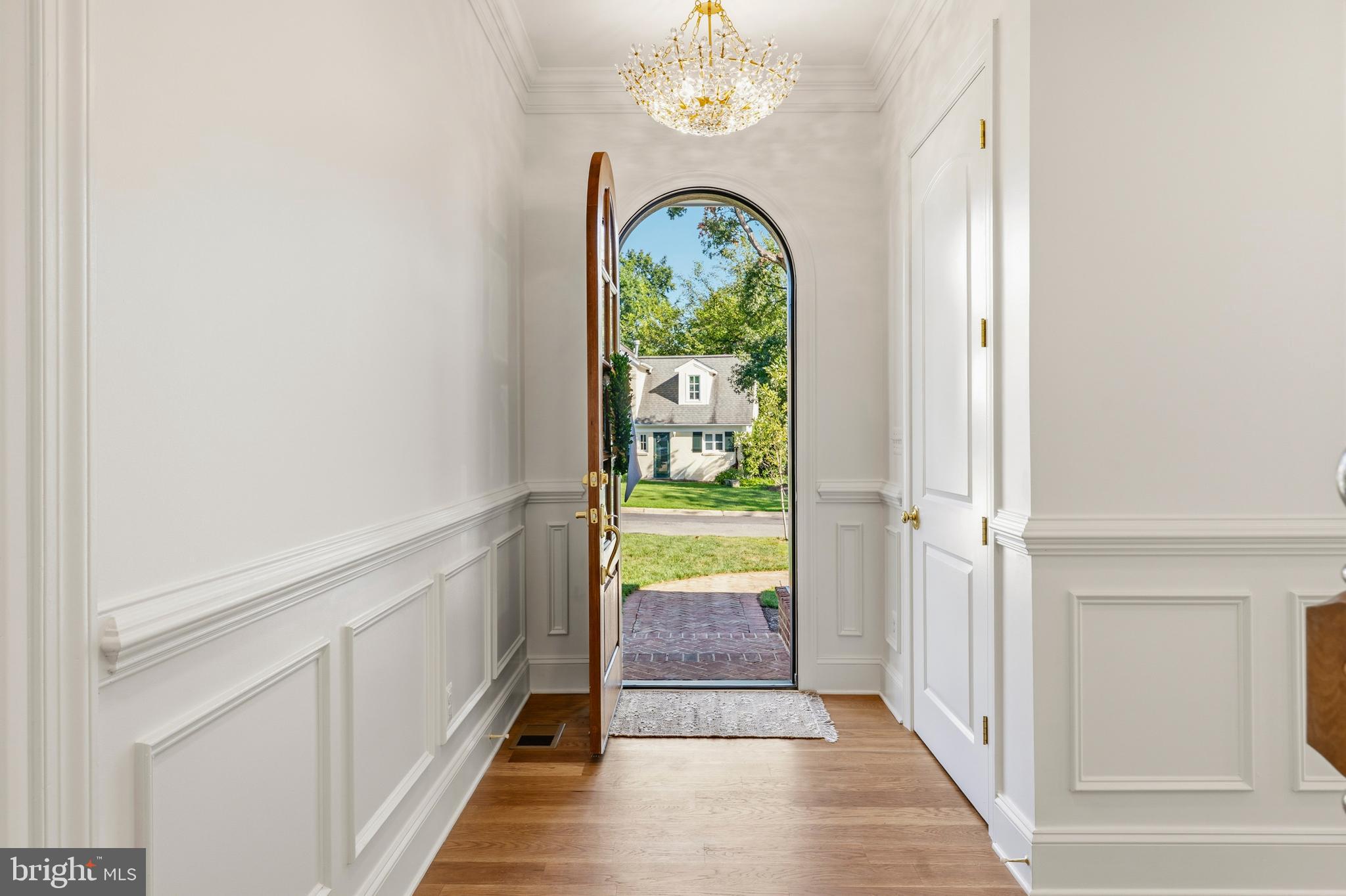 3111 CIRCLE HILL ROAD