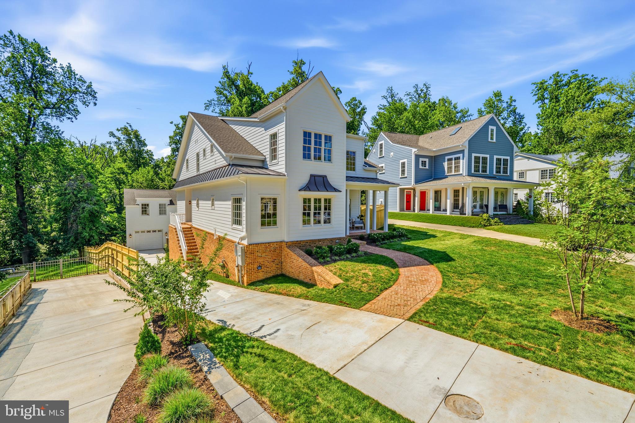 3111 CIRCLE HILL ROAD
