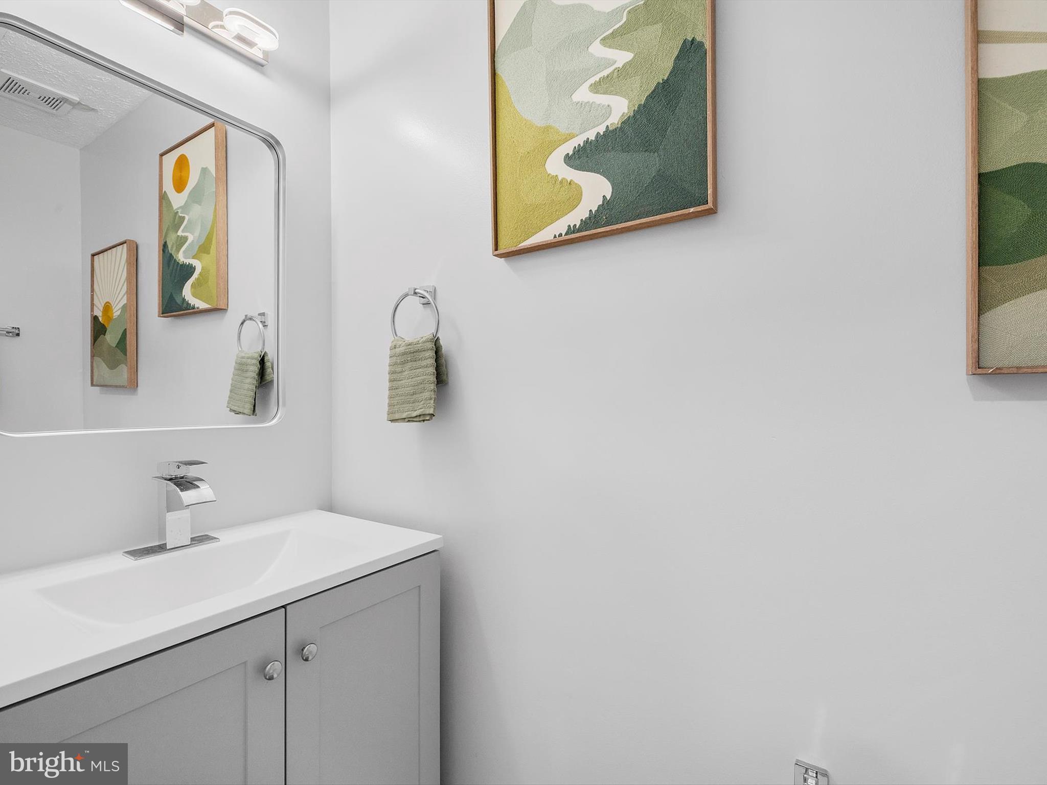 DORCHESTER - Residential