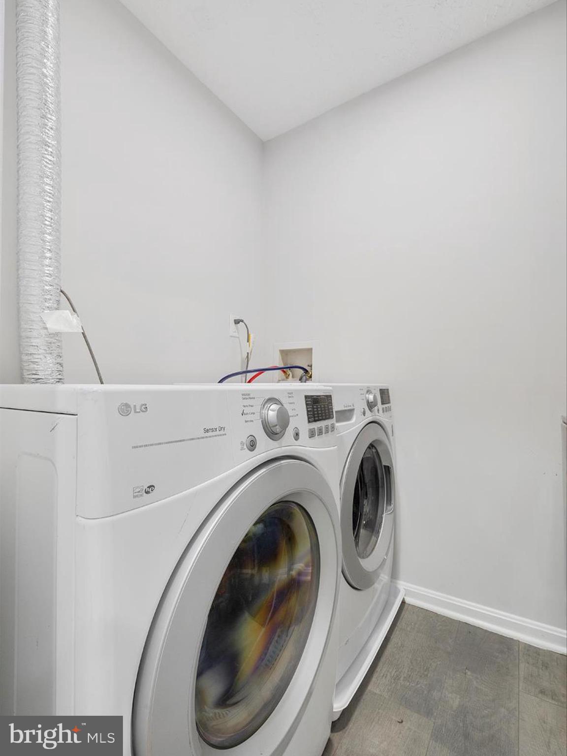 DORCHESTER - Residential