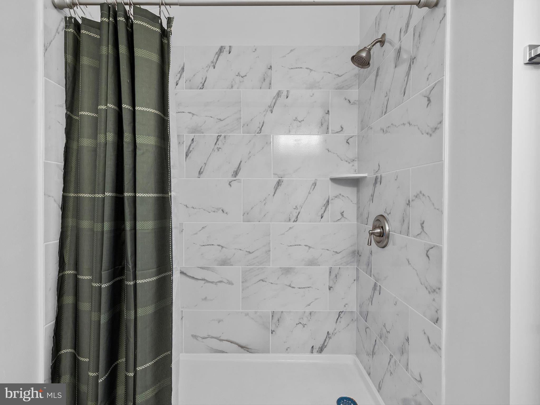 DORCHESTER - Residential