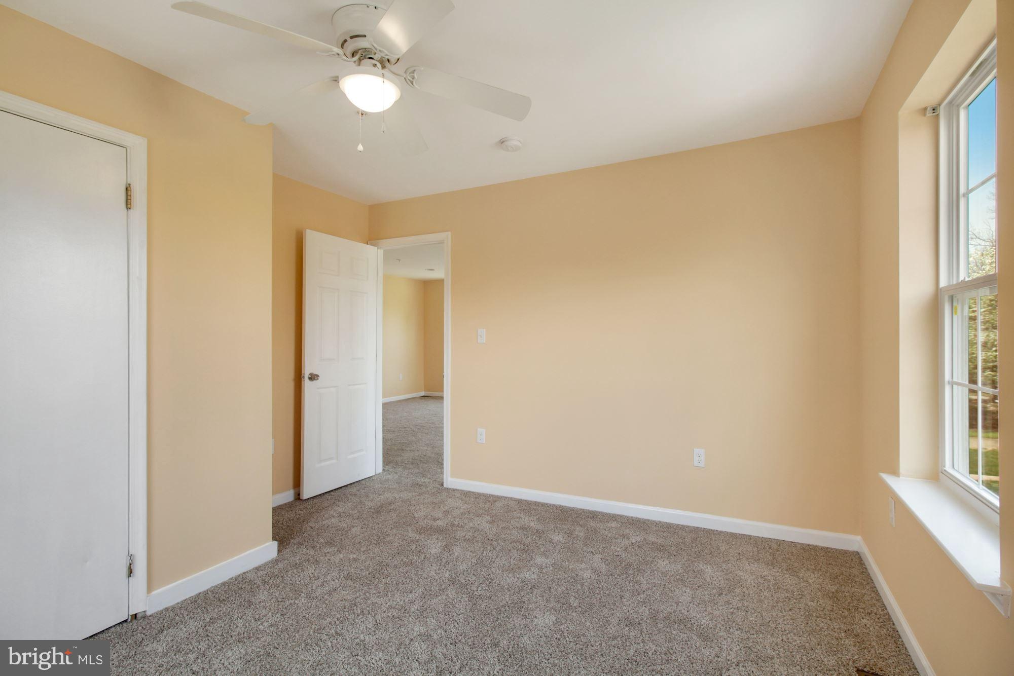 RIVERDALE PARK - Residential