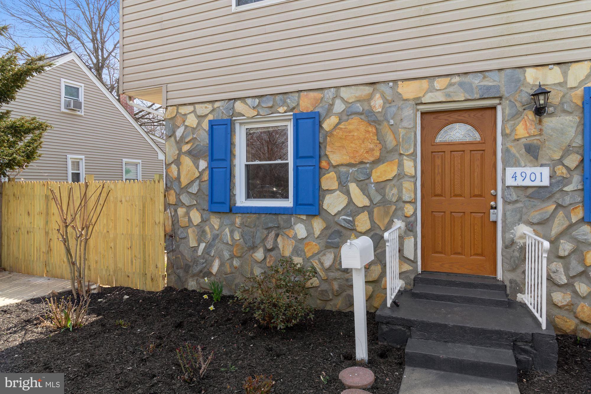 RIVERDALE PARK - Residential