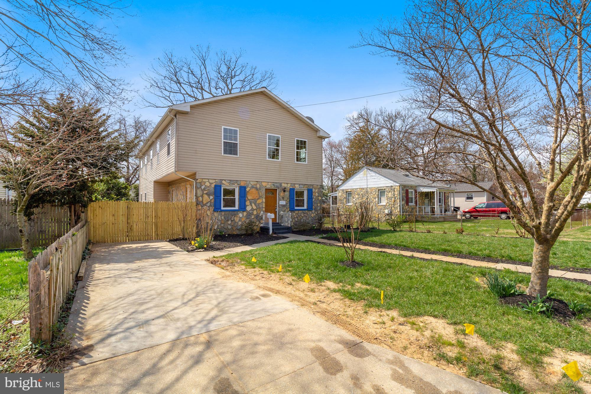 RIVERDALE PARK - Residential