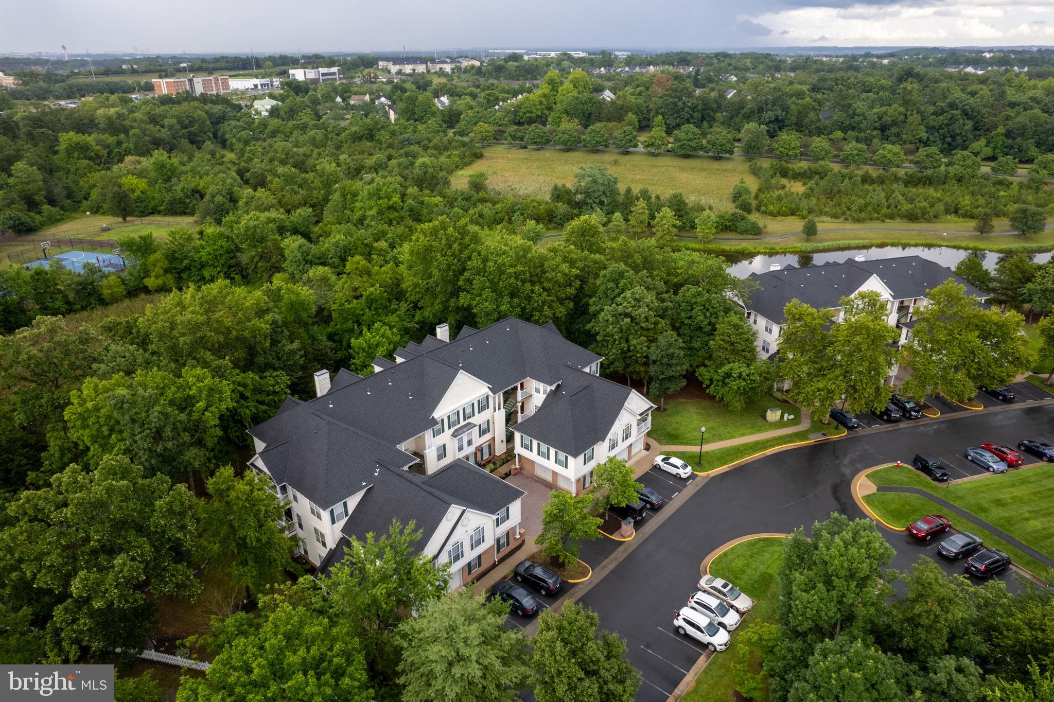 LAKESIDE AT SOUTH RIDING - Residential