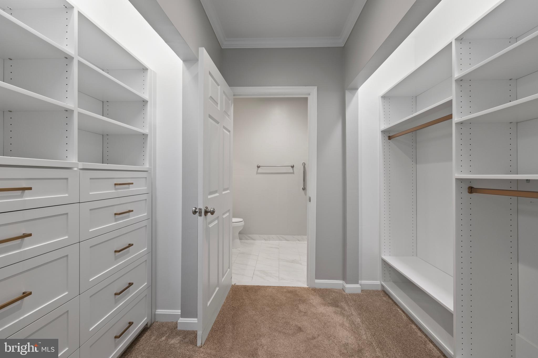 LAKESIDE AT SOUTH RIDING - Residential