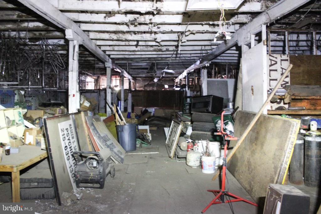 FAIRHILL - Commercial Sale