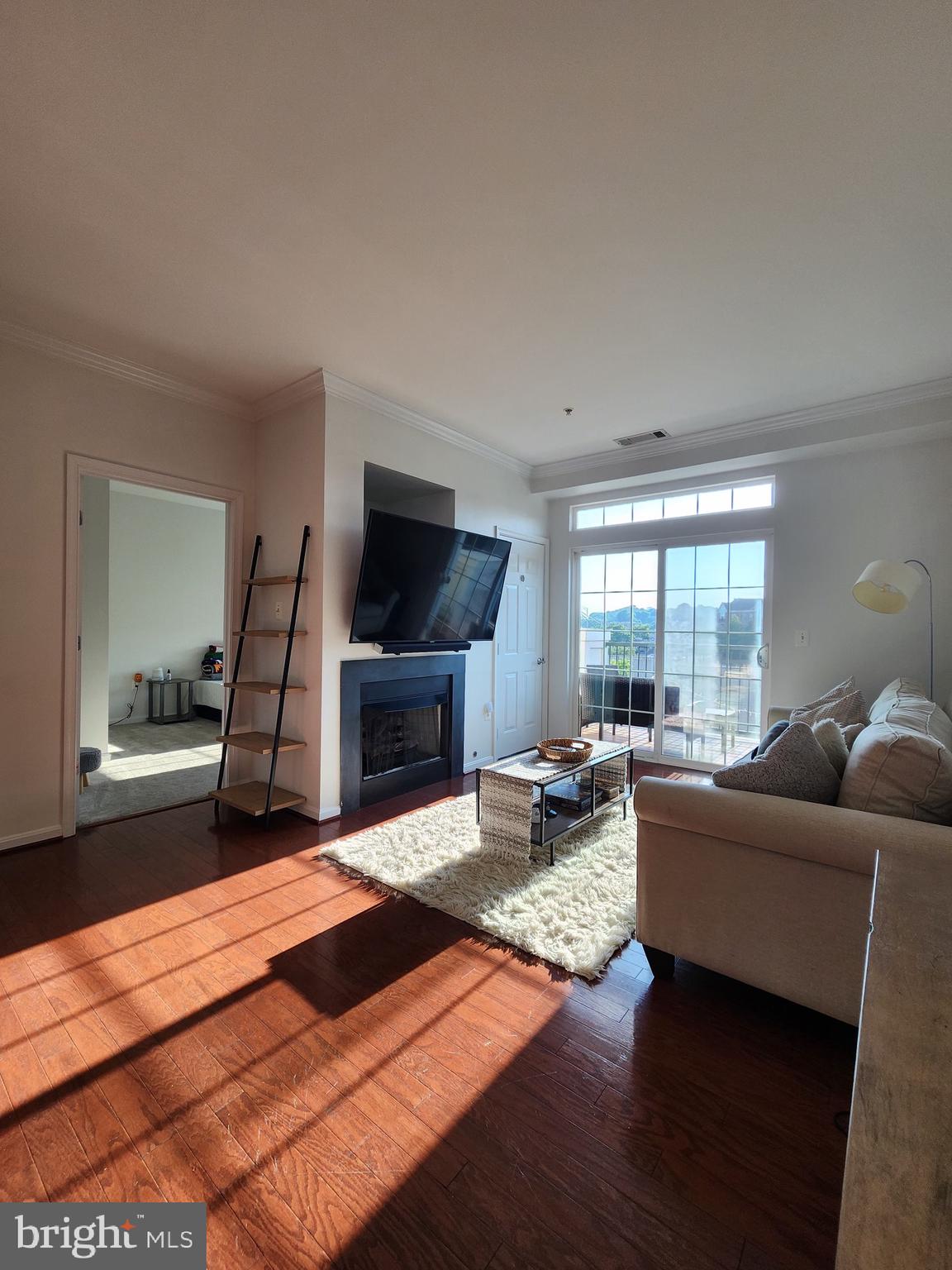 THE GROVE AT ARLINGTON - Residential Lease